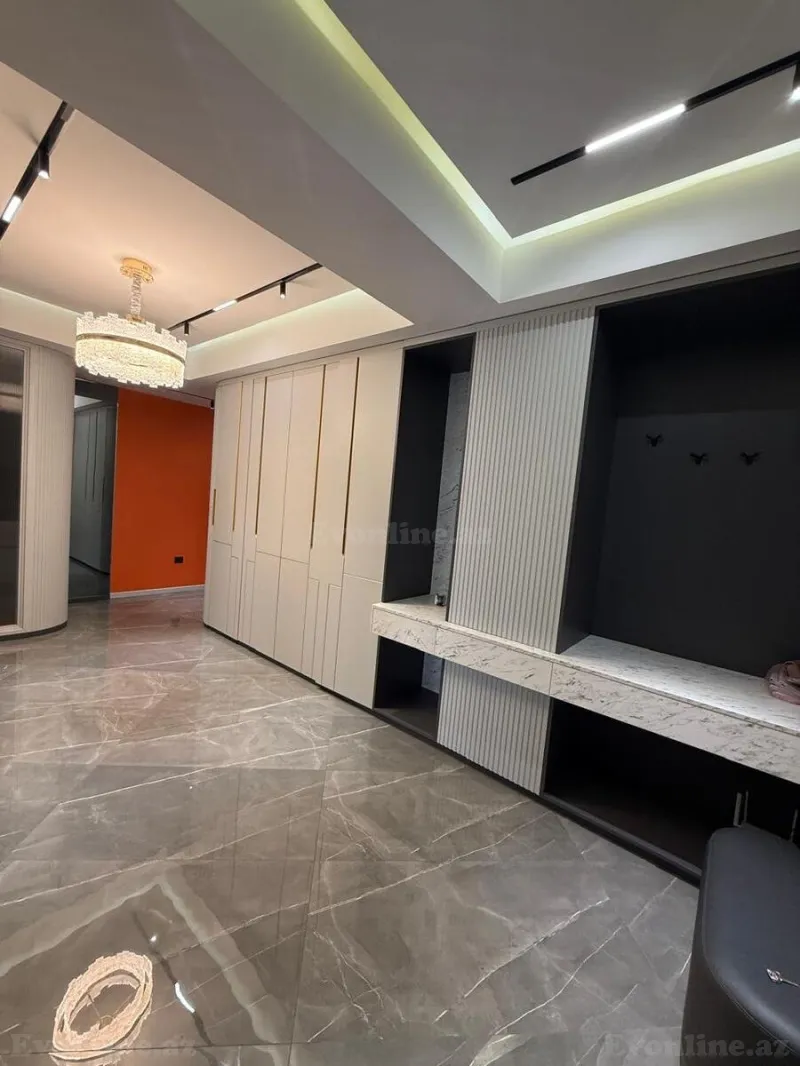 Satılır 3 otaqlı Mənzil Yeni tikili 135 m² Nərimanov r. - şəkil 17