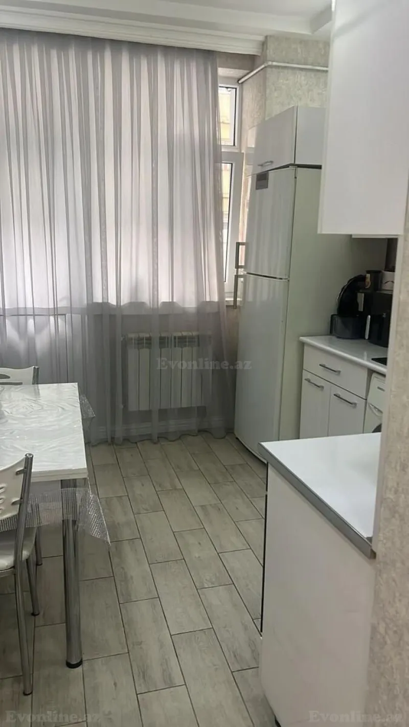 Satılır 3 otaqlı Mənzil Yeni tikili 93 m² Memar Əcəmi m. - şəkil 4