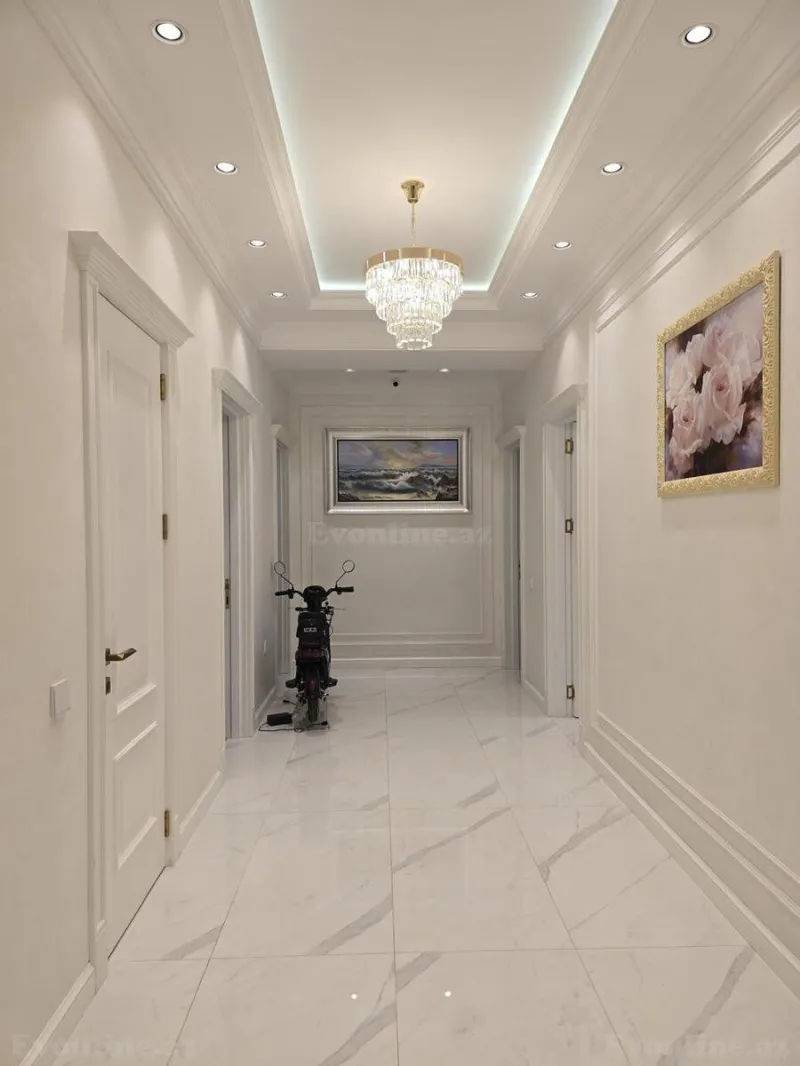 Satılır 4 otaqlı Mənzil Yeni tikili 180 m² Xətai r. - şəkil 12