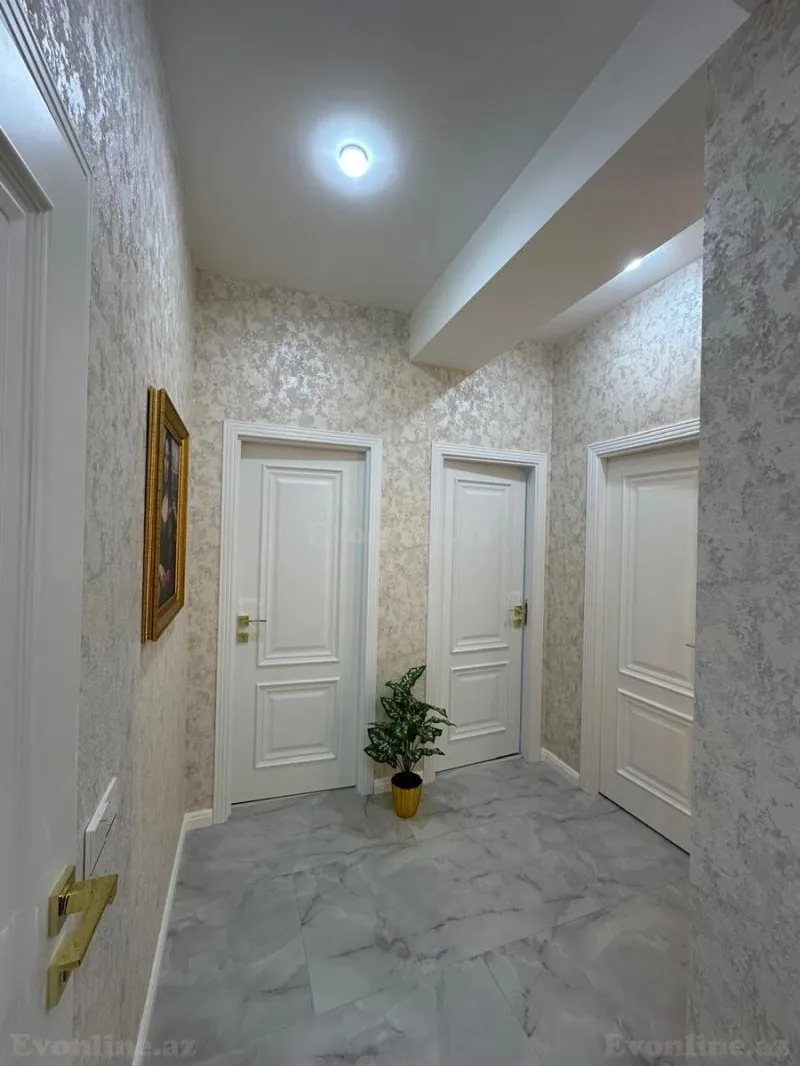 Satılır 4 otaqlı Mənzil Yeni tikili 110 m² Dərnəgül m. - şəkil 12