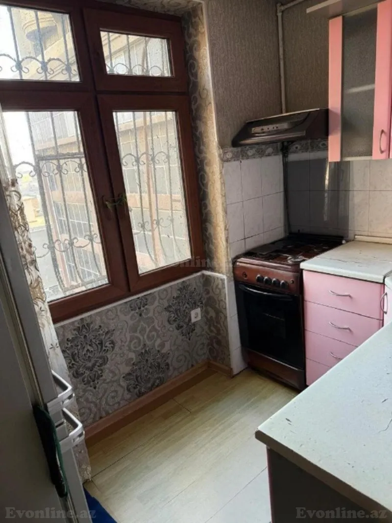 Satılır 3 otaqlı Mənzil Köhnə tikili 75 m² Nizami m. - şəkil 4