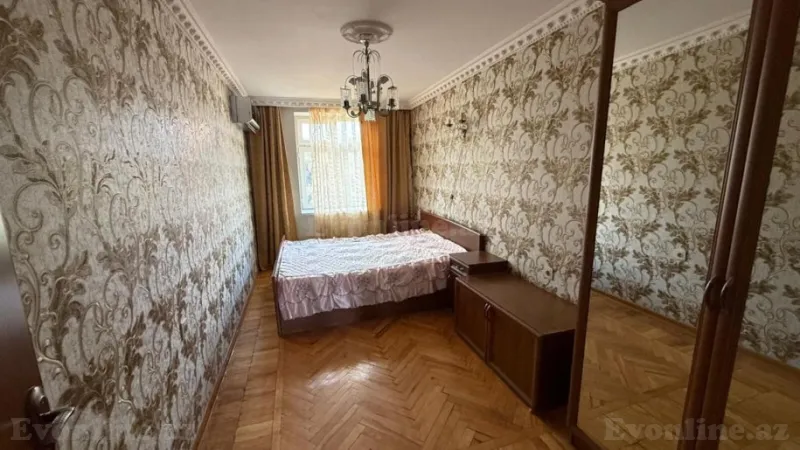 Satılır 3 otaqlı Mənzil Köhnə tikili 75 m² Nizami m. - şəkil 6