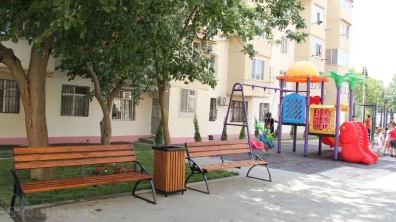 Satılır 1 otaqlı Mənzil Köhnə tikili 40 m² 4-cü mikrorayon