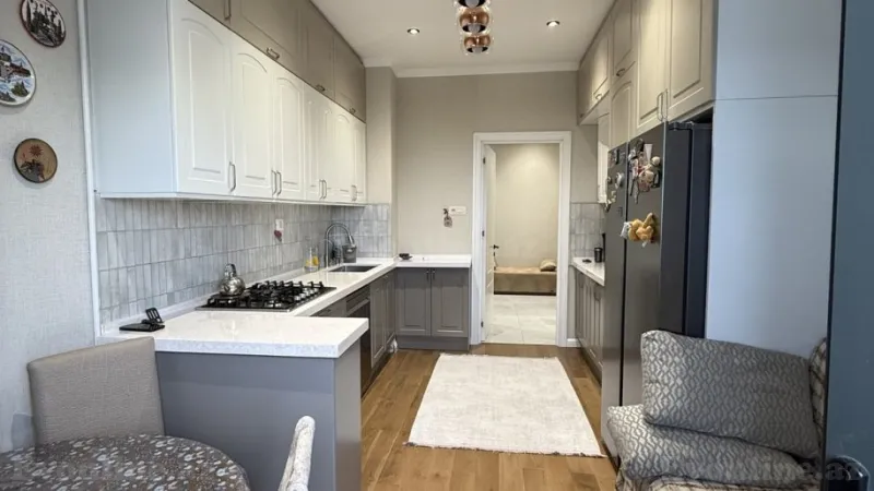 Satılır 4 otaqlı Mənzil Yeni tikili 120 m² Yasamal - şəkil 10