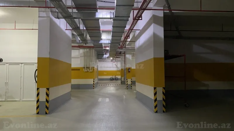 Satılır 4 otaqlı Mənzil Yeni tikili 212 m² Səbail r. - şəkil 22