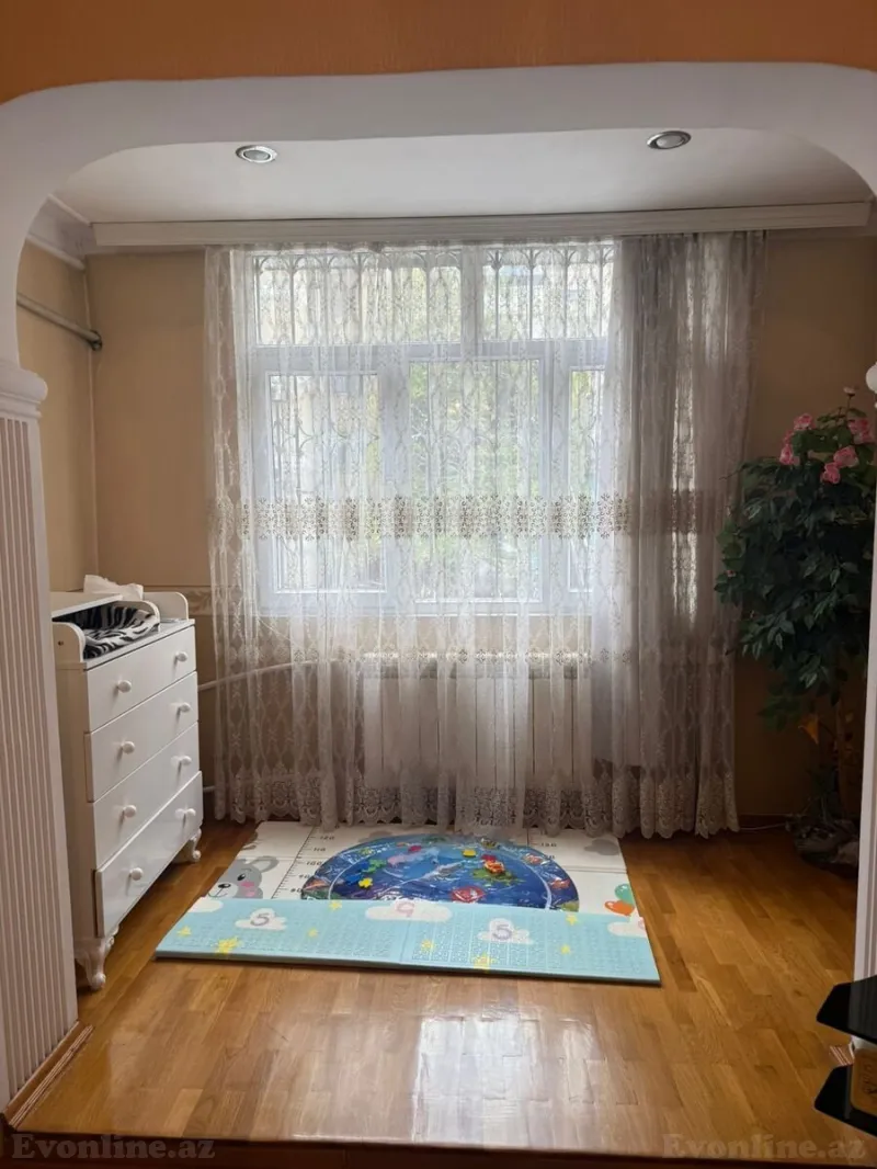 Satılır 4 otaqlı Mənzil Köhnə tikili 110 m² Nərimanov r. - şəkil 7