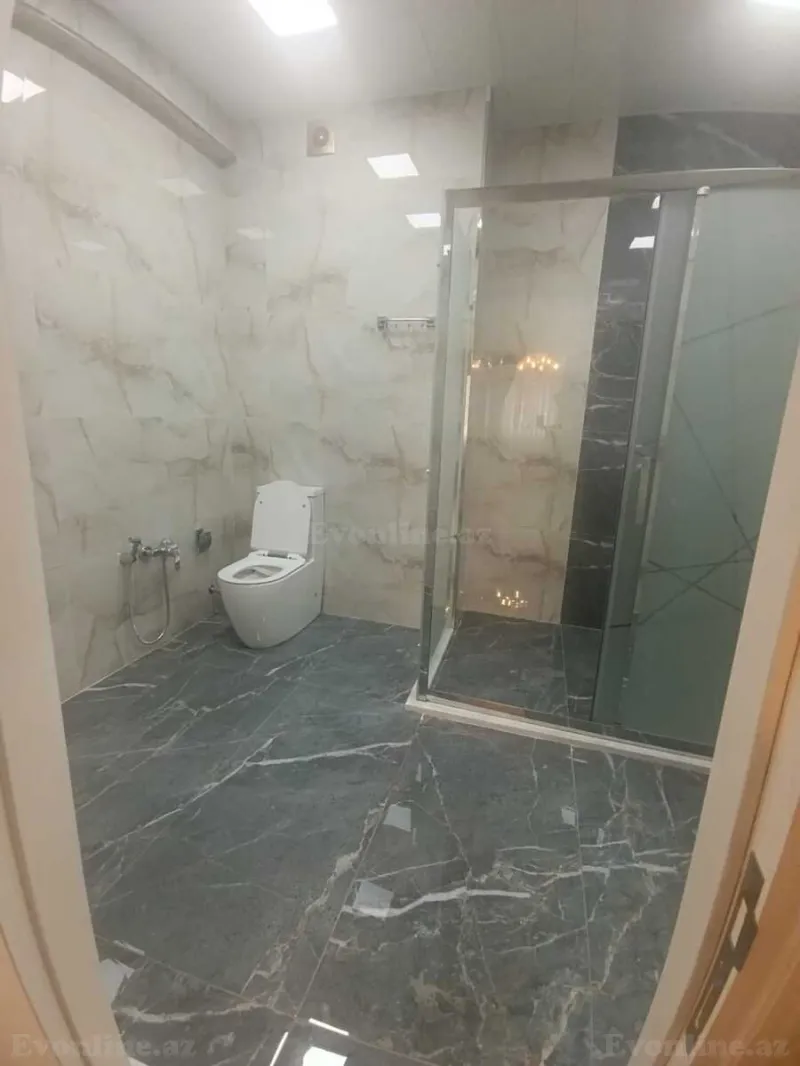 Satılır 4 otaqlı Mənzil Yeni tikili 215 m² Azadlıq prospekti m. - şəkil 6