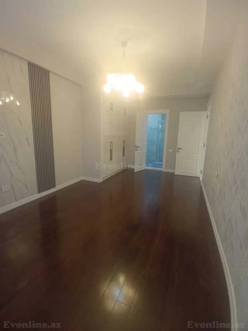 Satılır 4 otaqlı Mənzil Yeni tikili 215 m² Azadlıq prospekti m. - şəkil 9