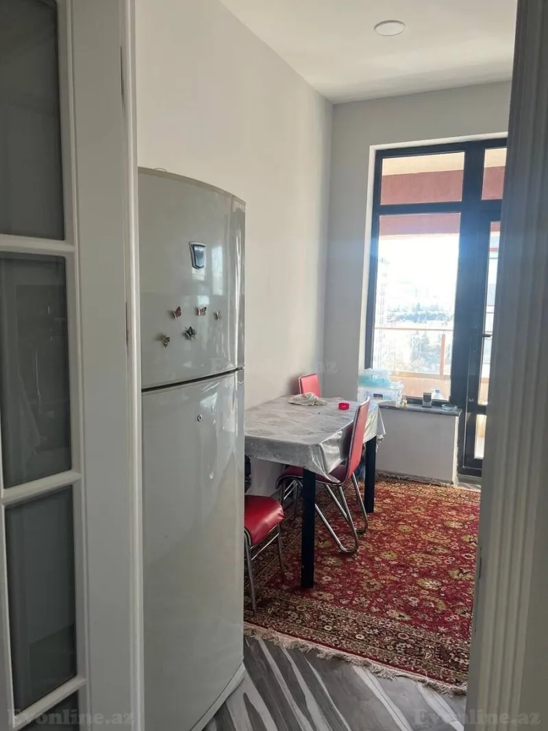 Satılır 3 otaqlı Mənzil Yeni tikili 80 m² Memar Əcəmi m. - şəkil 6