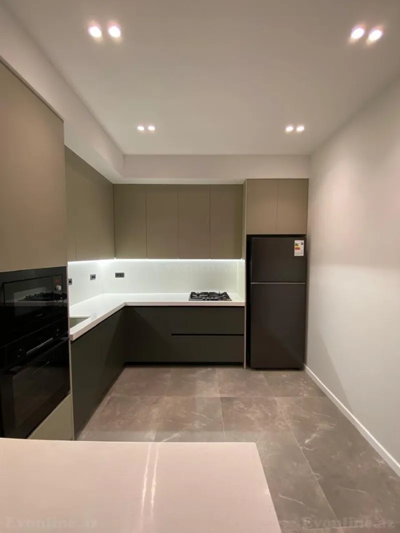 Kirayə verilir 2 otaqlı Mənzil Yeni tikili 75 m² Elmlər Akademiyası m. - şəkil 15