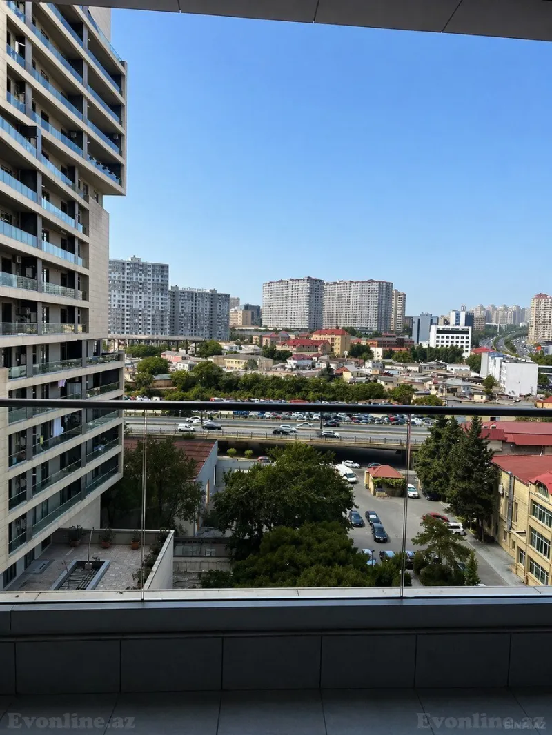 Kirayə verilir 4 otaqlı Mənzil Yeni tikili 147 m² 8 Noyabr m. - şəkil 3