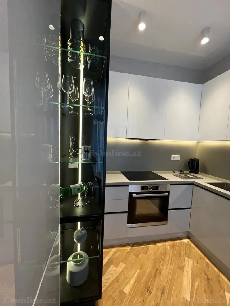 Kirayə verilir 2 otaqlı Mənzil Yeni tikili 80 m² Xətai m. - şəkil 6