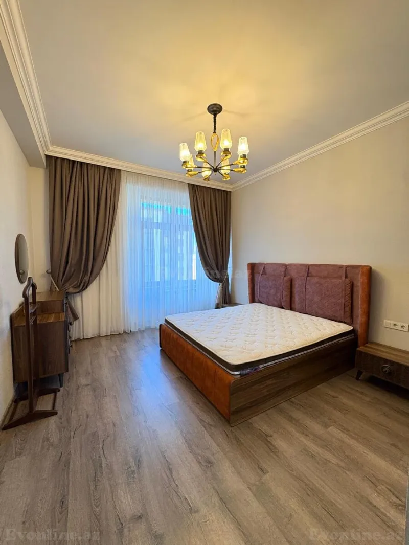 Kirayə verilir 4 otaqlı Mənzil Yeni tikili 170 m² Xətai r. - şəkil 13