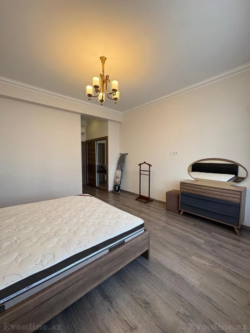 Kirayə verilir 4 otaqlı Mənzil Yeni tikili 170 m² Xətai r. - şəkil 23