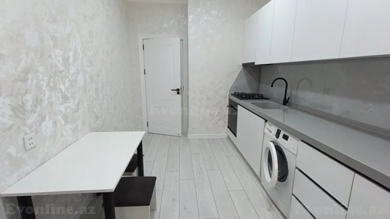 Kirayə verilir 2 otaqlı Mənzil Yeni tikili 85 m² Həzi Aslanov m. - şəkil 28