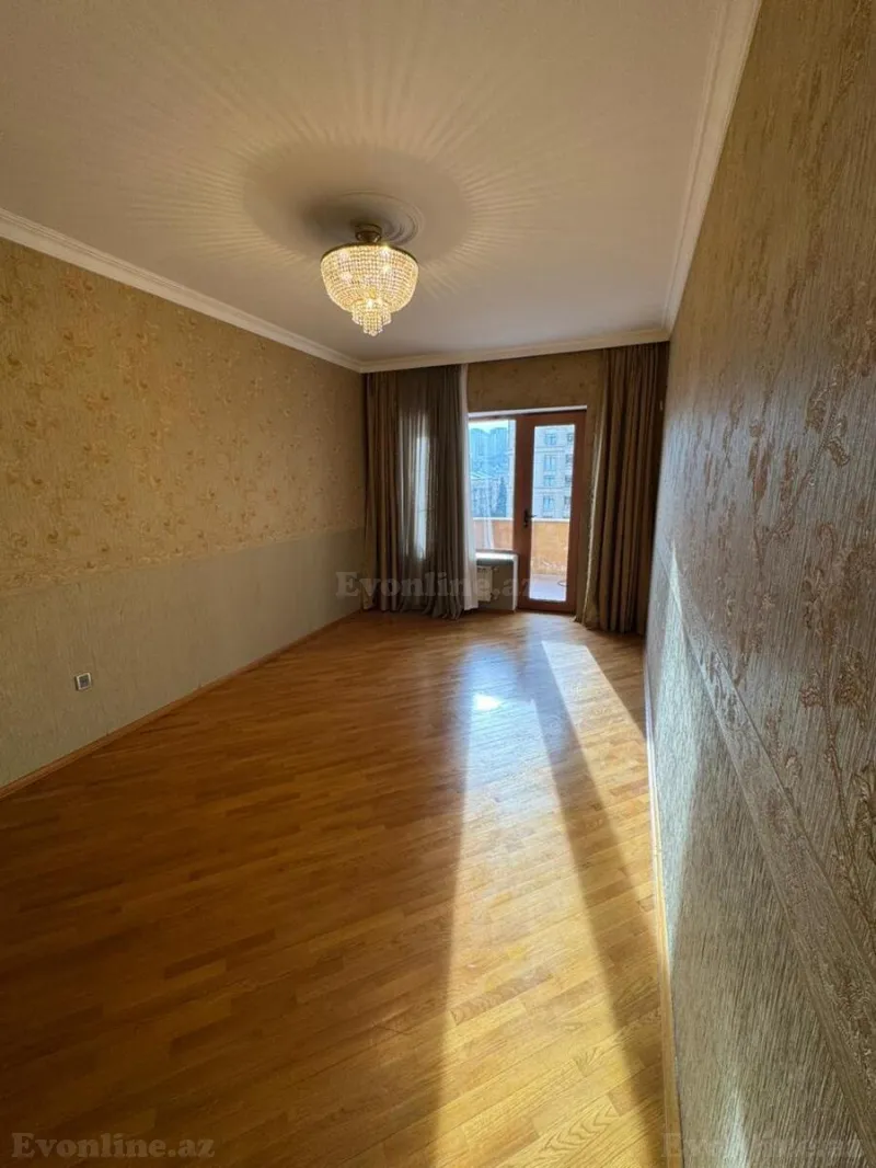 Satılır 4 otaqlı Mənzil Yeni tikili 160 m² Nizami m. - şəkil 5