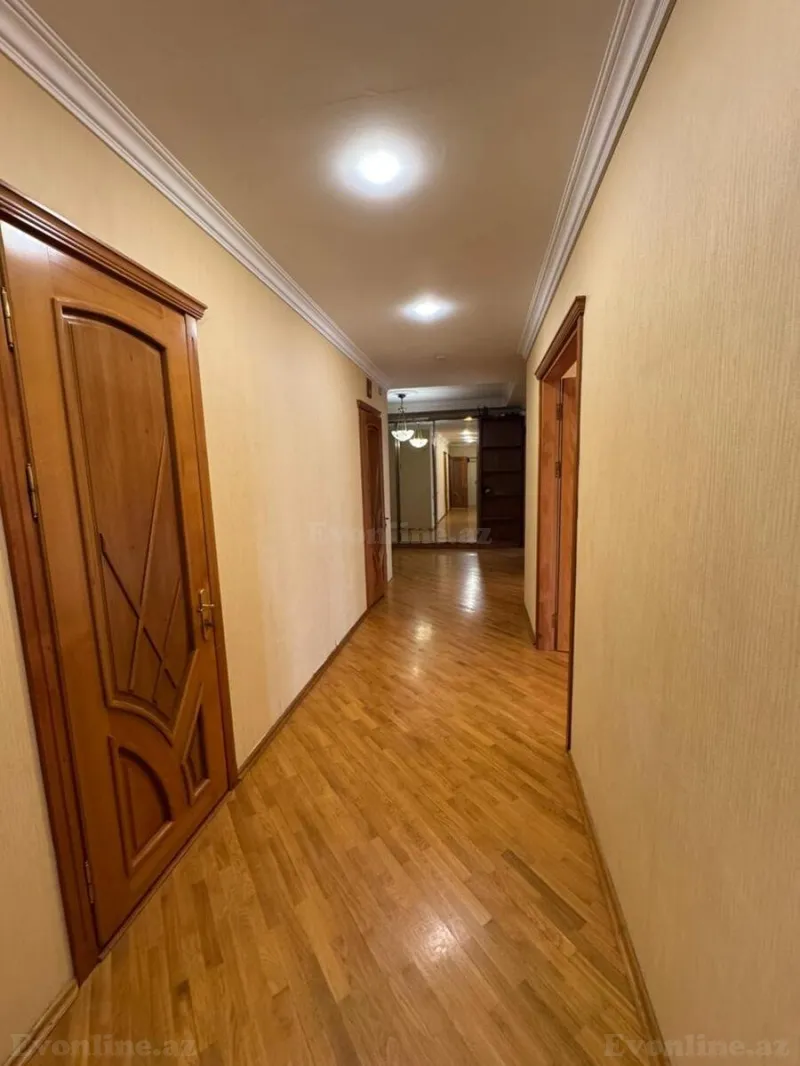 Satılır 4 otaqlı Mənzil Yeni tikili 160 m² Nizami m. - şəkil 9