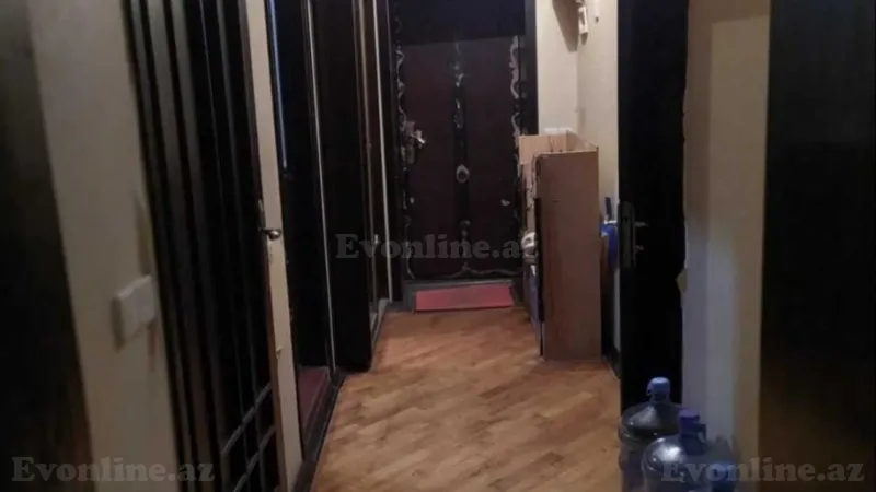 Satılır 3 otaqlı Mənzil Köhnə tikili 70 m² Nərimanov r. - şəkil 5