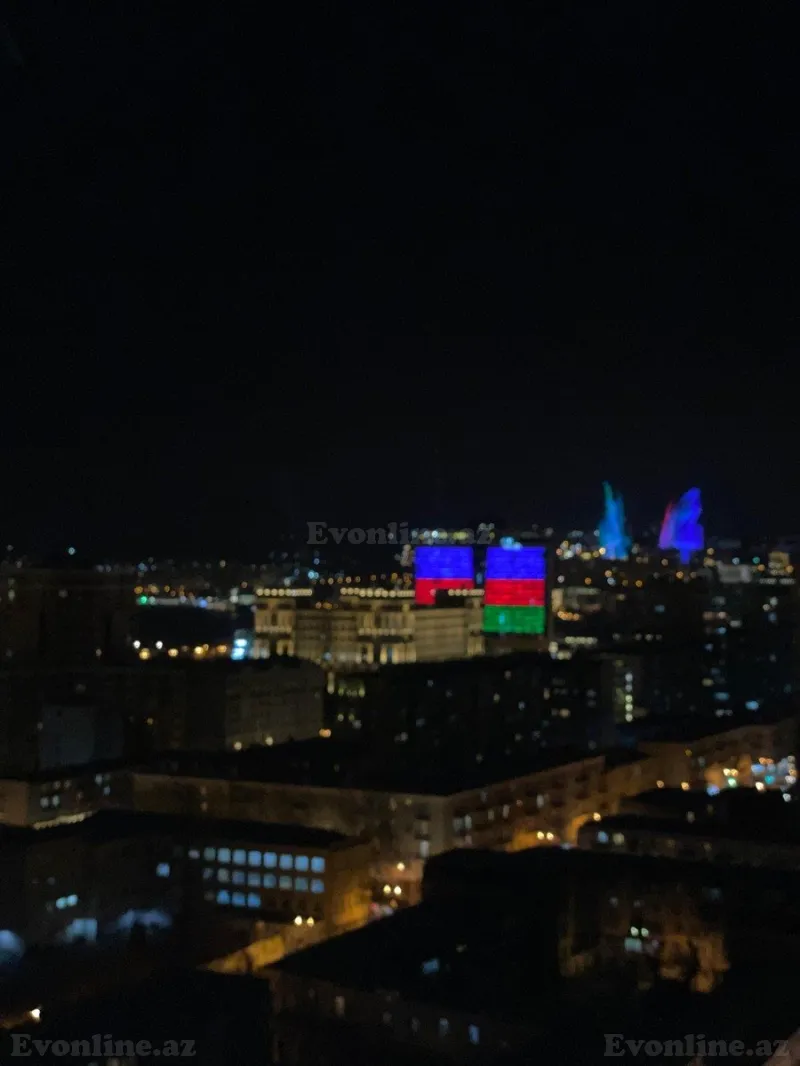 Kirayə verilir 3 otaqlı Mənzil Yeni tikili 135 m² 28 May m.