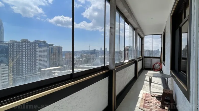 Kirayə verilir 3 otaqlı Mənzil Yeni tikili 135 m² 28 May m. - şəkil 7