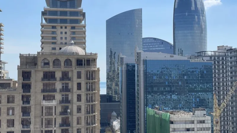 Kirayə verilir 3 otaqlı Mənzil Yeni tikili 135 m² 28 May m. - şəkil 11