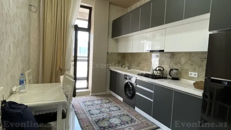 Kirayə verilir 3 otaqlı Mənzil Yeni tikili 135 m² 28 May m. - şəkil 12