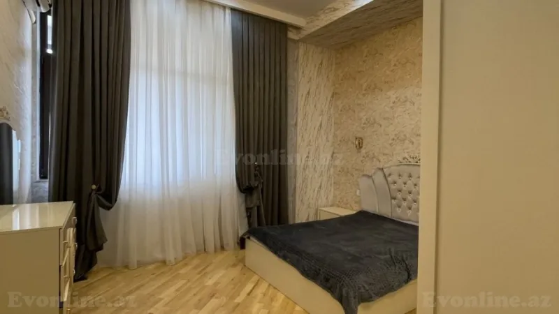 Kirayə verilir 3 otaqlı Mənzil Yeni tikili 135 m² 28 May m. - şəkil 13