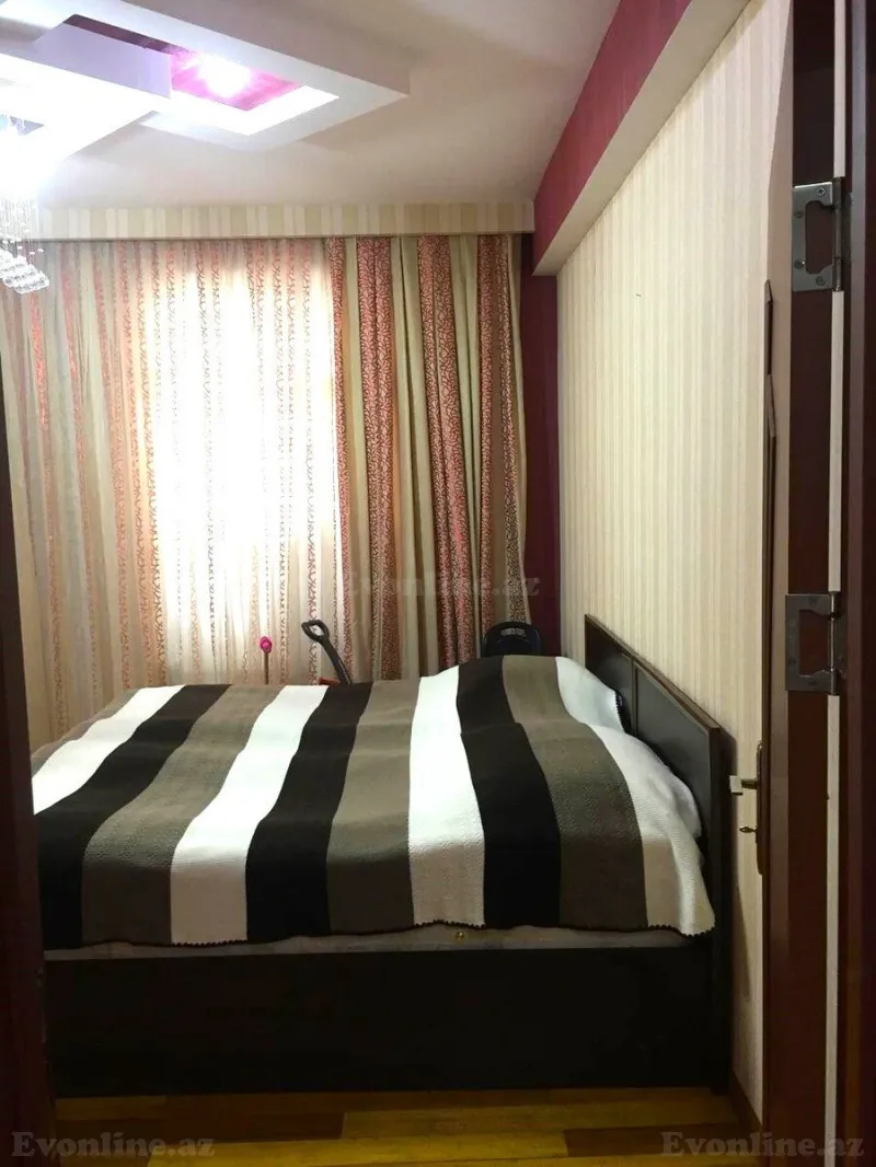 Satılır 2 otaqlı Mənzil Yeni tikili 109 m² Neftçilər m. - şəkil 3