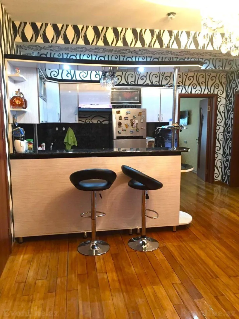 Satılır 2 otaqlı Mənzil Yeni tikili 109 m² Neftçilər m. - şəkil 9