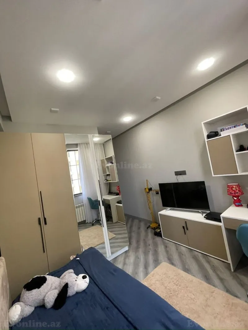 Satılır 4 otaqlı Mənzil Yeni tikili 136 m² Neftçilər m. - şəkil 13