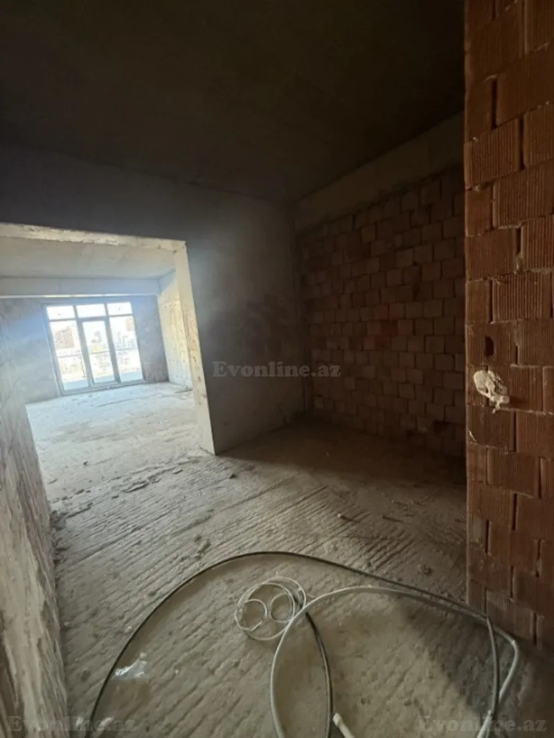 Satılır 2 otaqlı Mənzil Yeni tikili 72.4 m² 28 May m. - şəkil 9