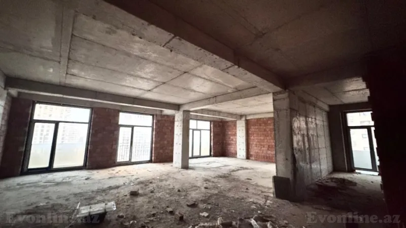 Satılır 4 otaqlı Mənzil Yeni tikili 149 m² 28 May m. - şəkil 8