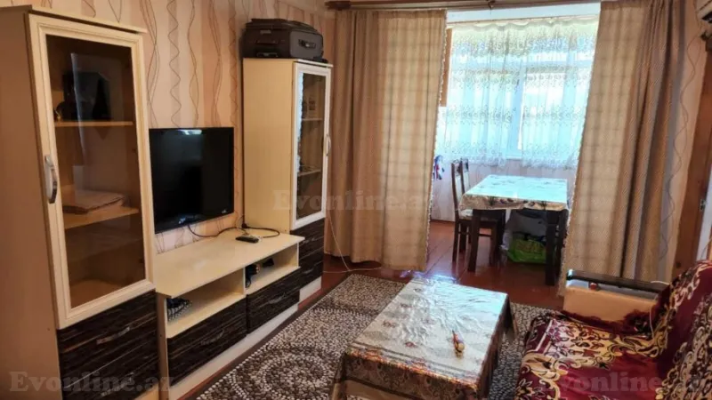 2 otaqlı Mənzil 50 m² Neftçilər m. Kirayə verilir