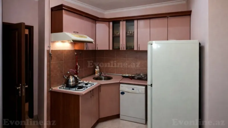 Satılır 2 otaqlı Mənzil Köhnə tikili 65 m² Nəriman Nərimanov m. - şəkil 3
