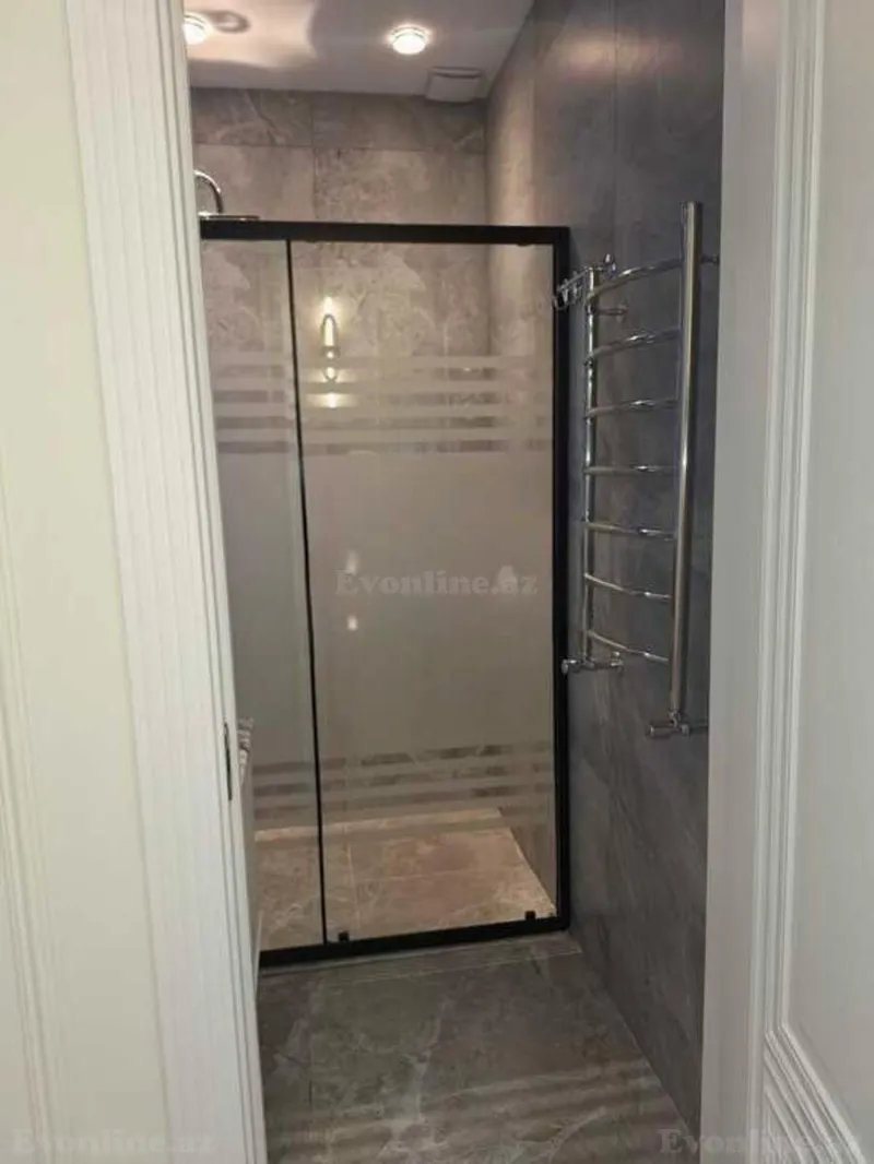 Satılır 2 otaqlı Mənzil Yeni tikili 80 m² Nərimanov r. - şəkil 19