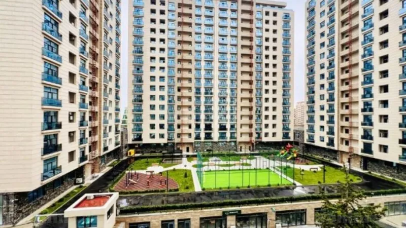 4 otaqlı Mənzil 195 m² 28 May m. Satılır