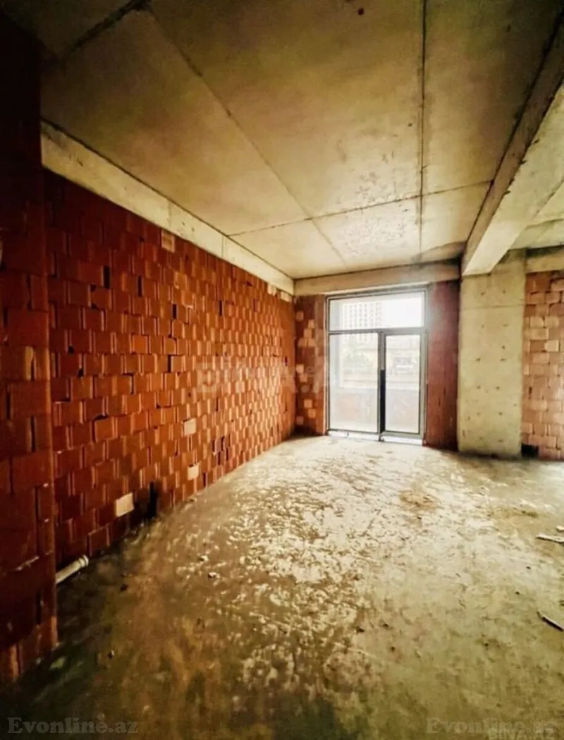 Satılır 4 otaqlı Mənzil Yeni tikili 195 m² 28 May m. - şəkil 6