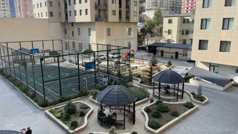 Satılır 4 otaqlı Mənzil Yeni tikili 193 m² Nəsimi r. - şəkil 3