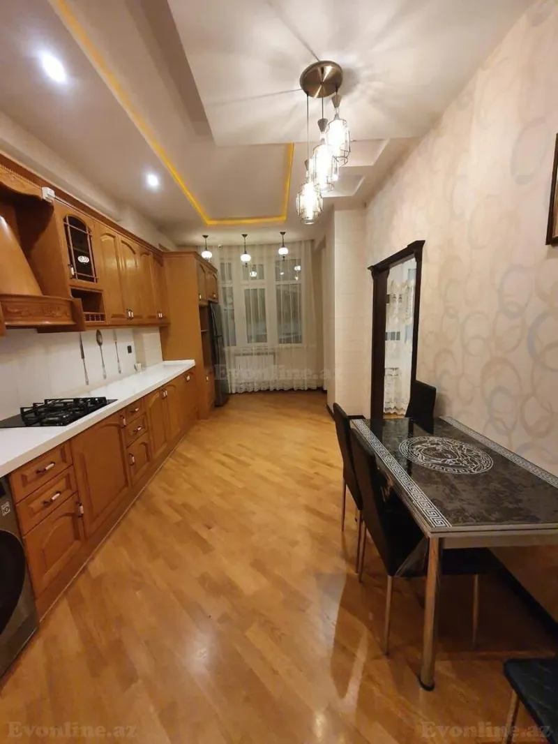 Satılır 2 otaqlı Mənzil Yeni tikili 74 m² Nərimanov r. - şəkil 4
