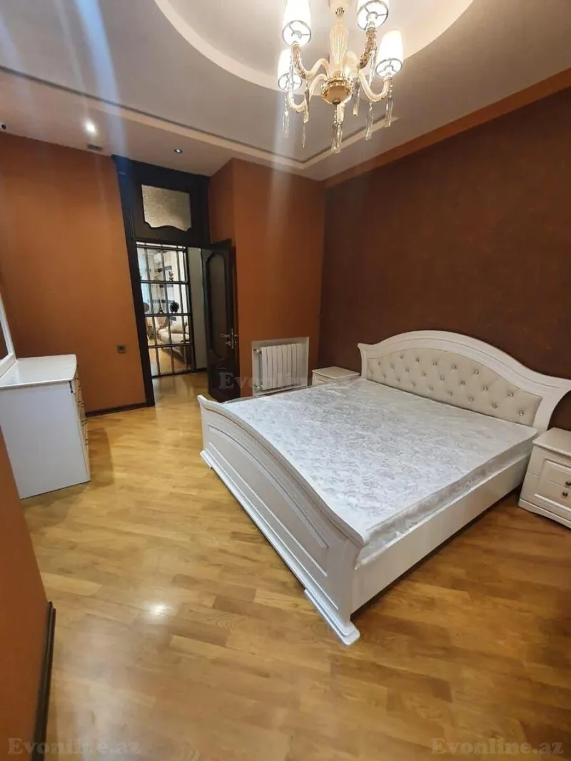 Satılır 2 otaqlı Mənzil Yeni tikili 74 m² Nərimanov r. - şəkil 5