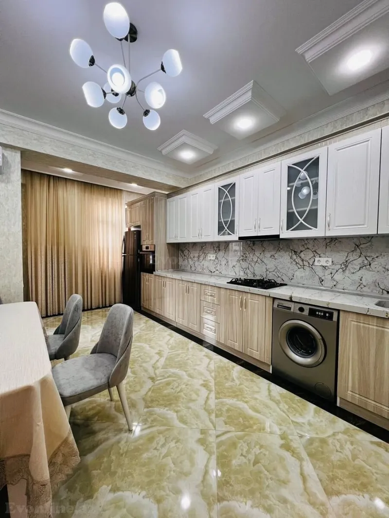 Satılır 4 otaqlı Mənzil Yeni tikili 165 m² Nəriman Nərimanov m. - şəkil 4