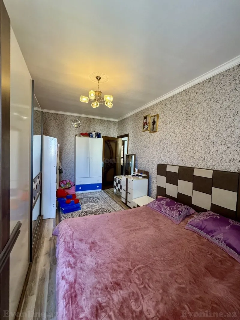 Satılır 2 otaqlı Mənzil Köhnə tikili 65 m² Yeni Yasamal - şəkil 5