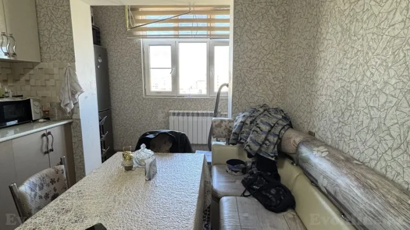 Satılır 2 otaqlı Mənzil Köhnə tikili 65 m² Yeni Yasamal - şəkil 10