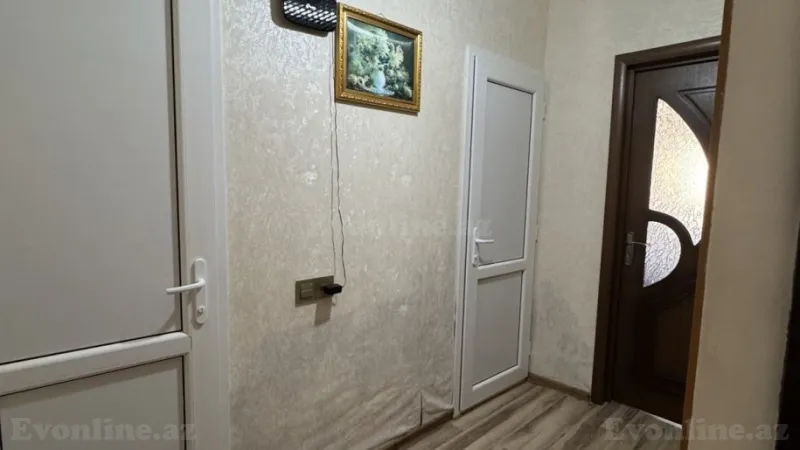 Satılır 2 otaqlı Mənzil Köhnə tikili 65 m² Yeni Yasamal - şəkil 14