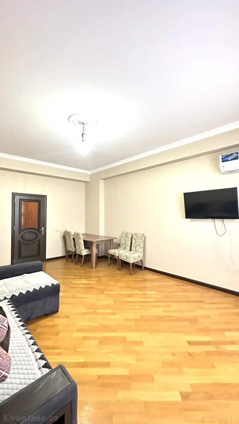 2 otaqlı Mənzil 60 m² 9-cu mikrorayon Kirayə verilir