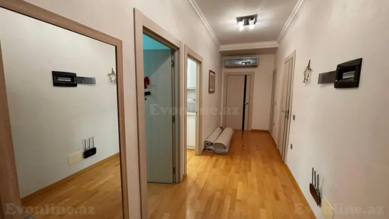 Kirayə verilir 3 otaqlı Mənzil Yeni tikili 130 m² Xətai m. - şəkil 6