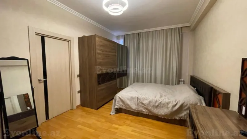 Kirayə verilir 3 otaqlı Mənzil Yeni tikili 130 m² Xətai m. - şəkil 7