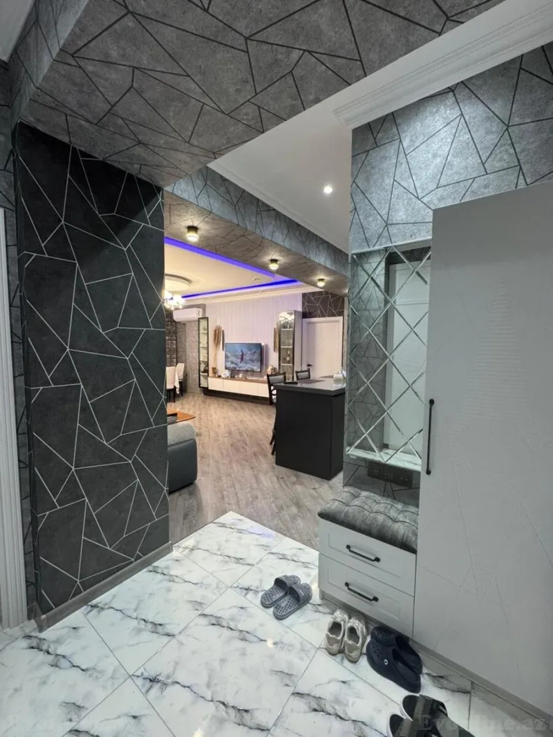 Satılır 3 otaqlı Mənzil Yeni tikili 105 m² İçərişəhər m. - şəkil 3