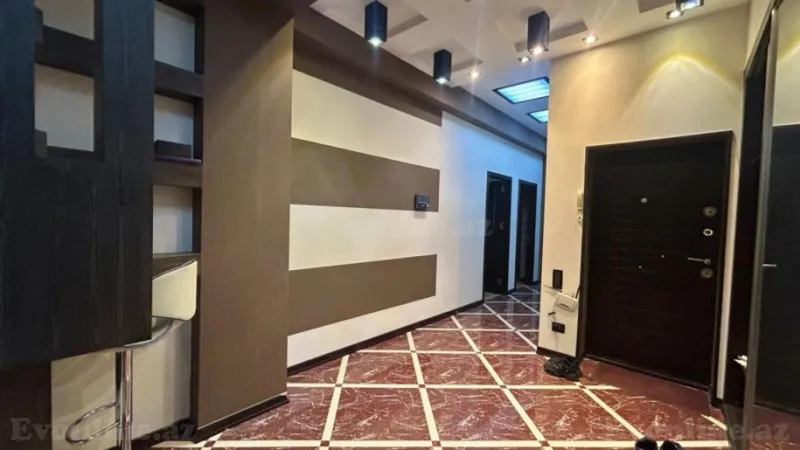 Satılır 3 otaqlı Mənzil Yeni tikili 120 m² 28 May m. - şəkil 21