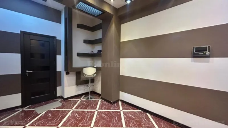 Satılır 3 otaqlı Mənzil Yeni tikili 120 m² 28 May m. - şəkil 22